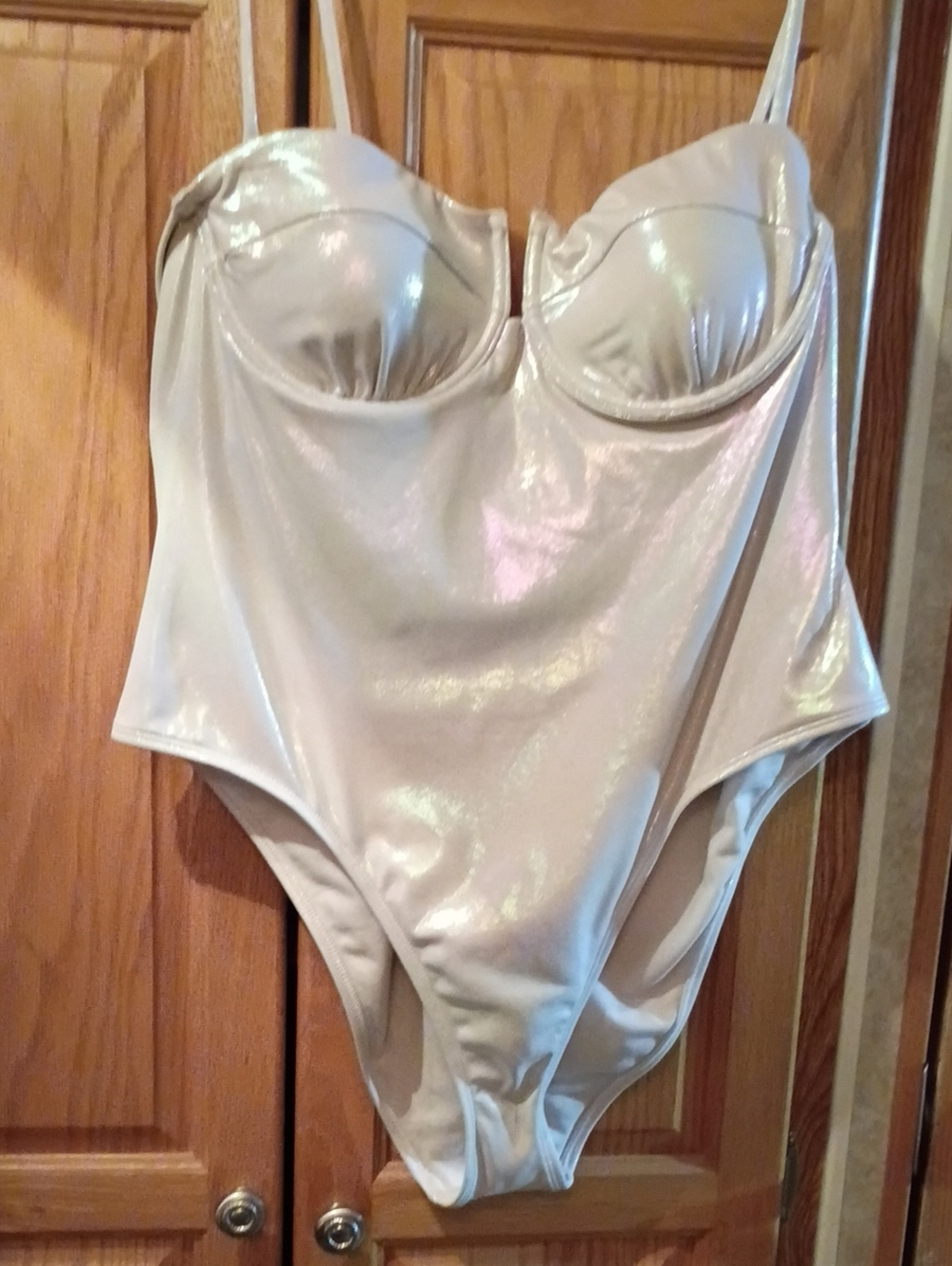 Women's No Boundaries Shimmery Ivory Bathing Suit, Brand New XXX(20)